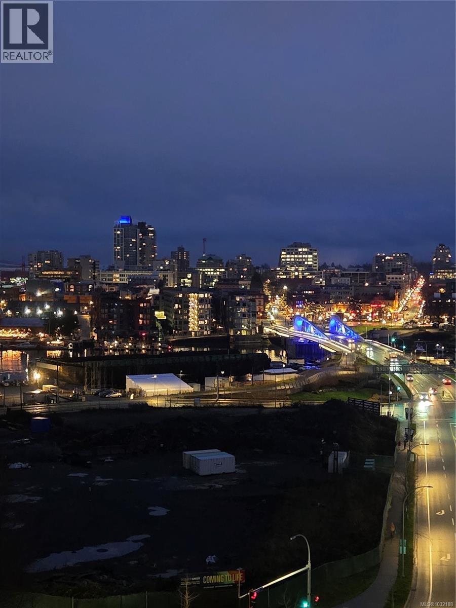 #613 100 Saghalie Rd - 2