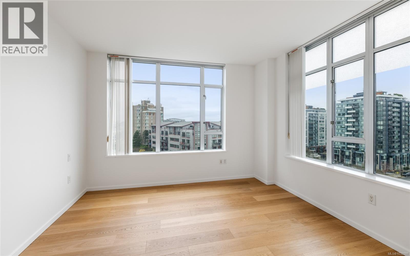 613 100 Saghalie Road, Victoria