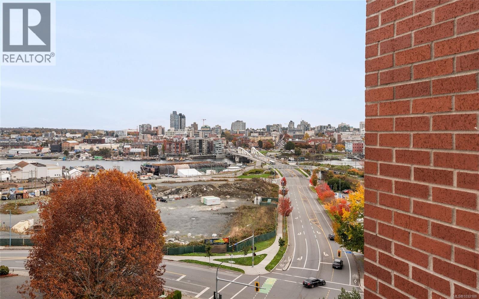 613 100 Saghalie Road, Victoria