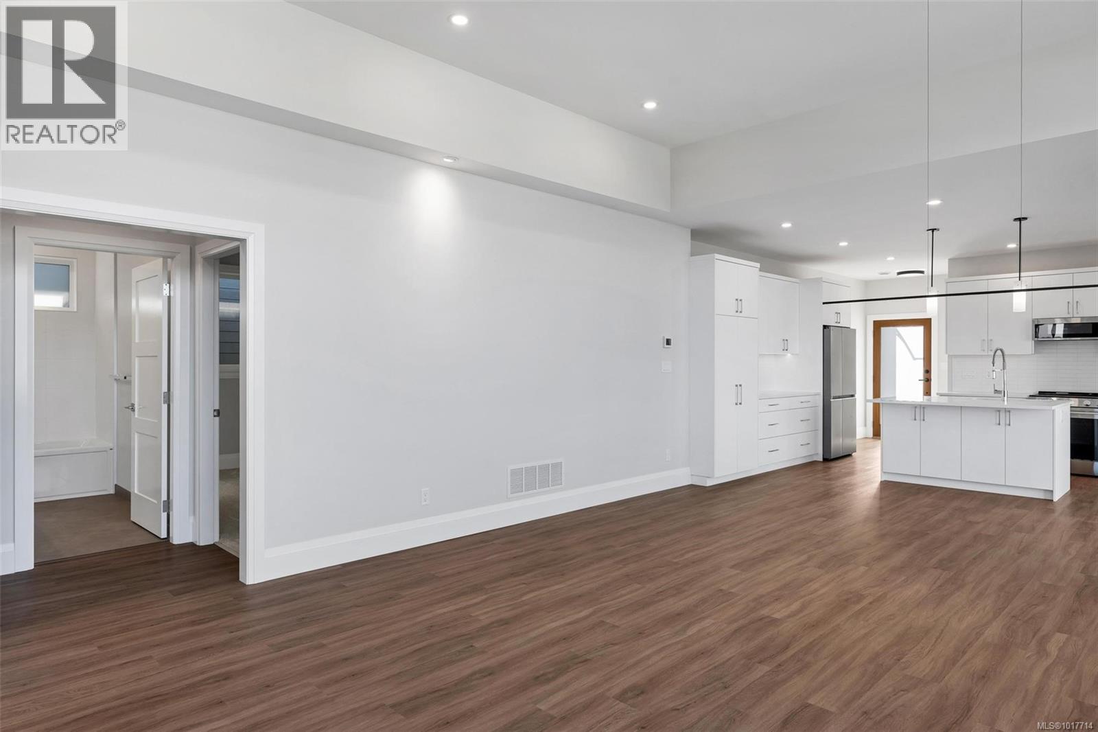 3227 Woodrush Dr, Duncan