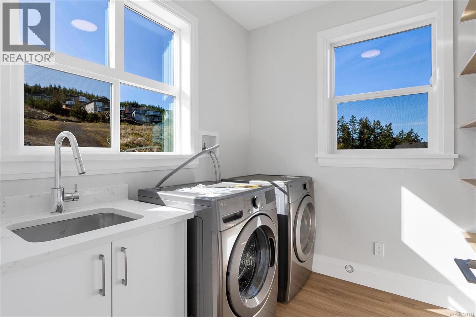 3227 Woodrush Dr, Duncan