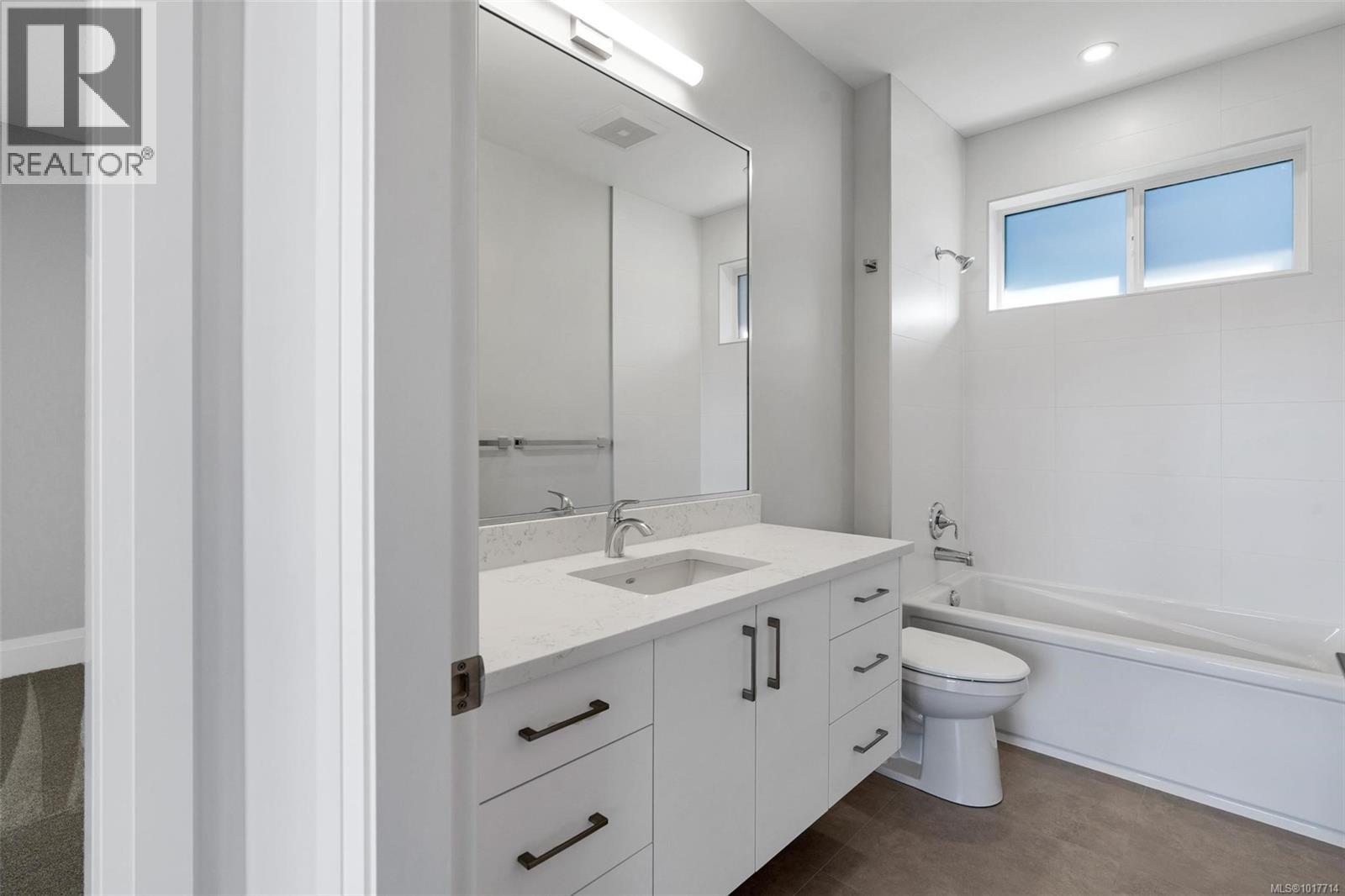 3227 Woodrush Dr, Duncan