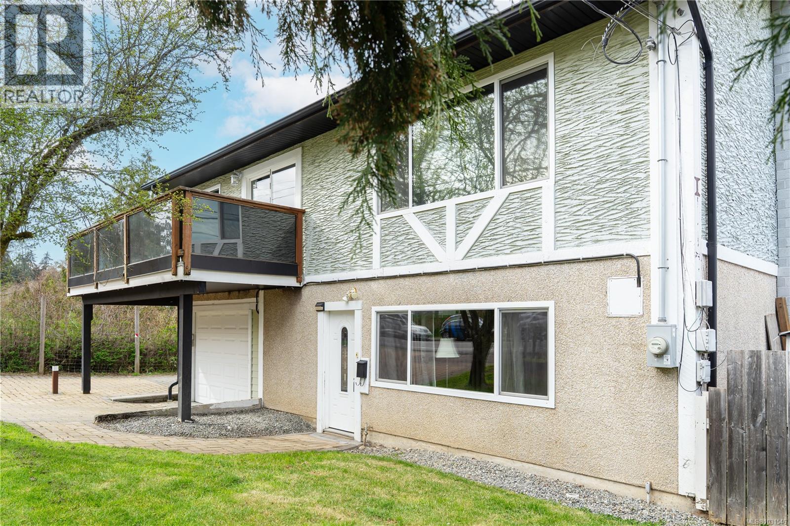 3421 Auchinachie Rd - 2