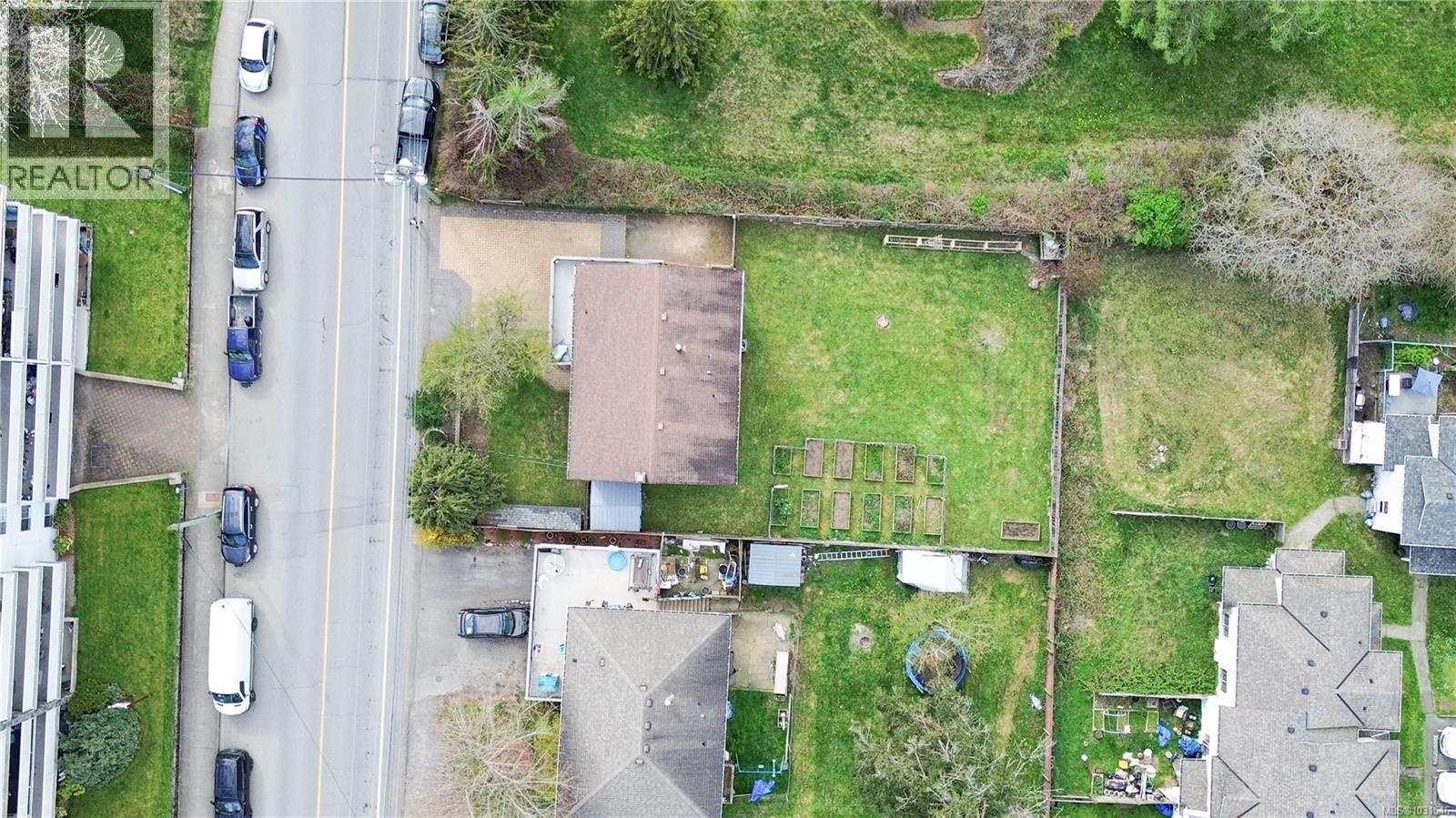 3421 Auchinachie Rd - 40