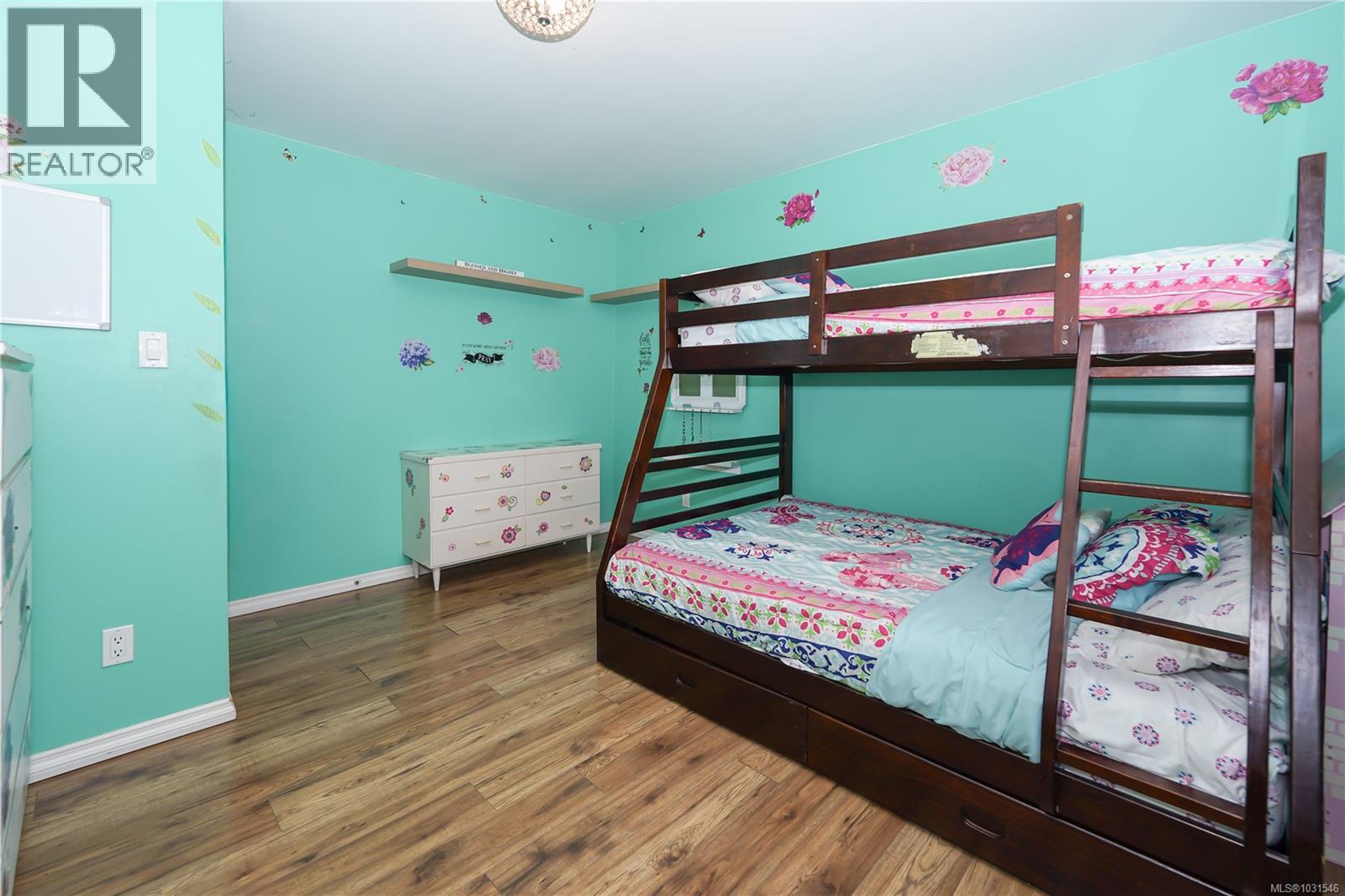 3421 AUCHINACHIE RD - 34