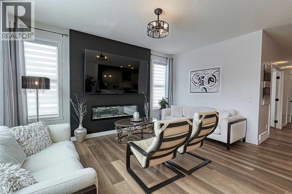 3 Saddlebred Court, Cochrane