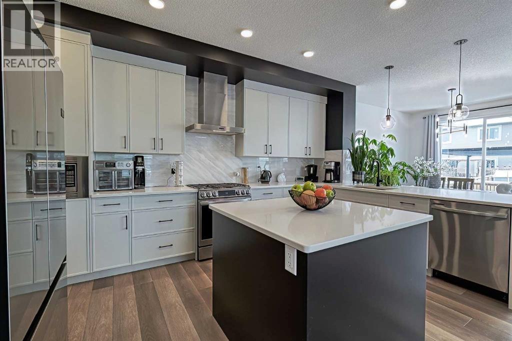 3 Saddlebred Court, Cochrane