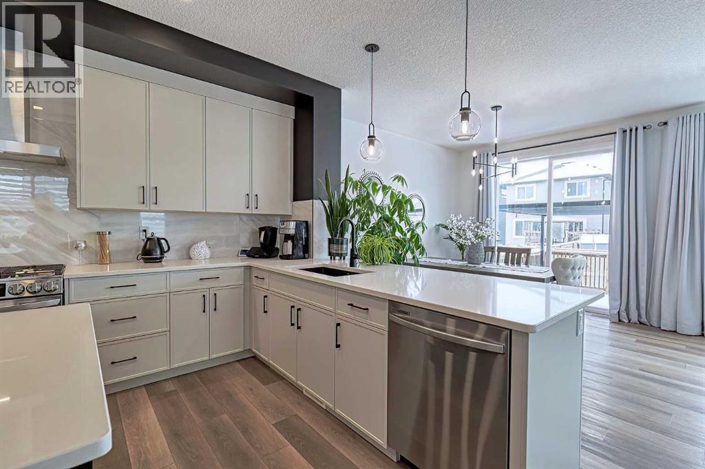 3 Saddlebred Court, Cochrane