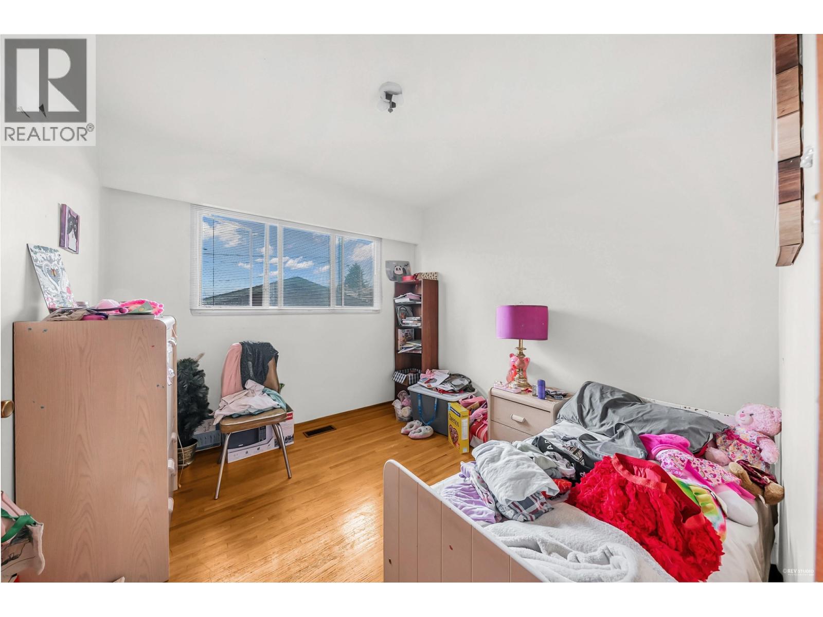 2975 E 41ST AVENUE, Vancouver