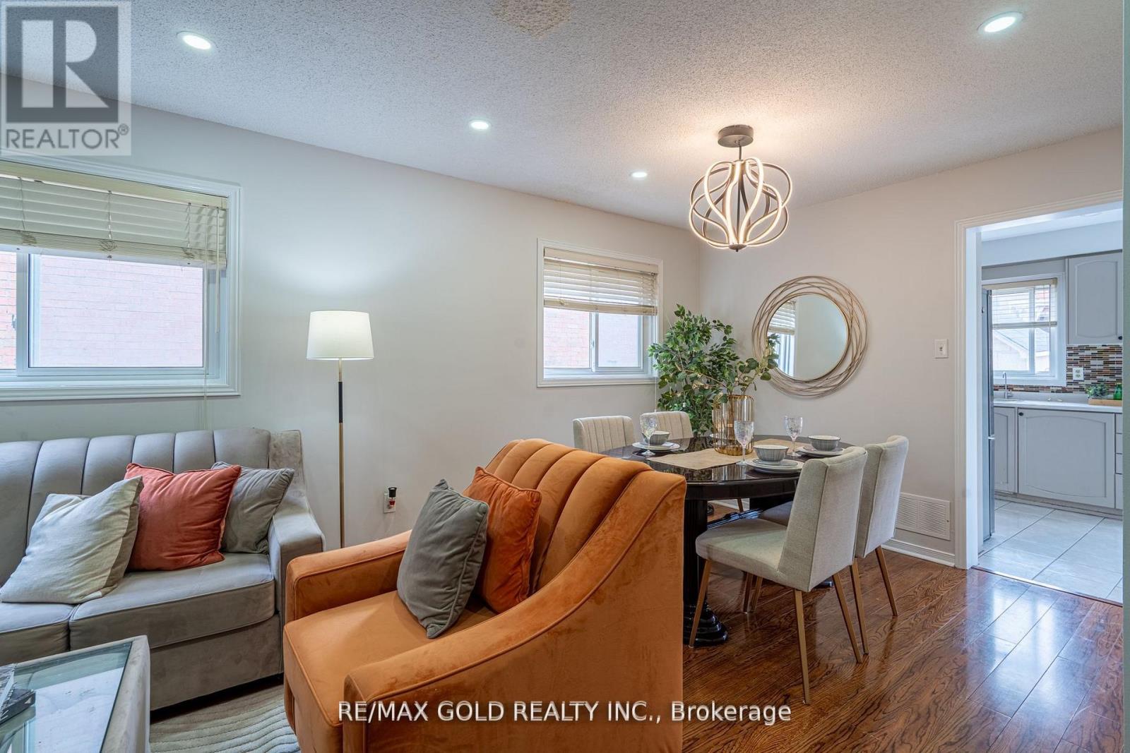 94 BIGHORN CRESCENT - 4