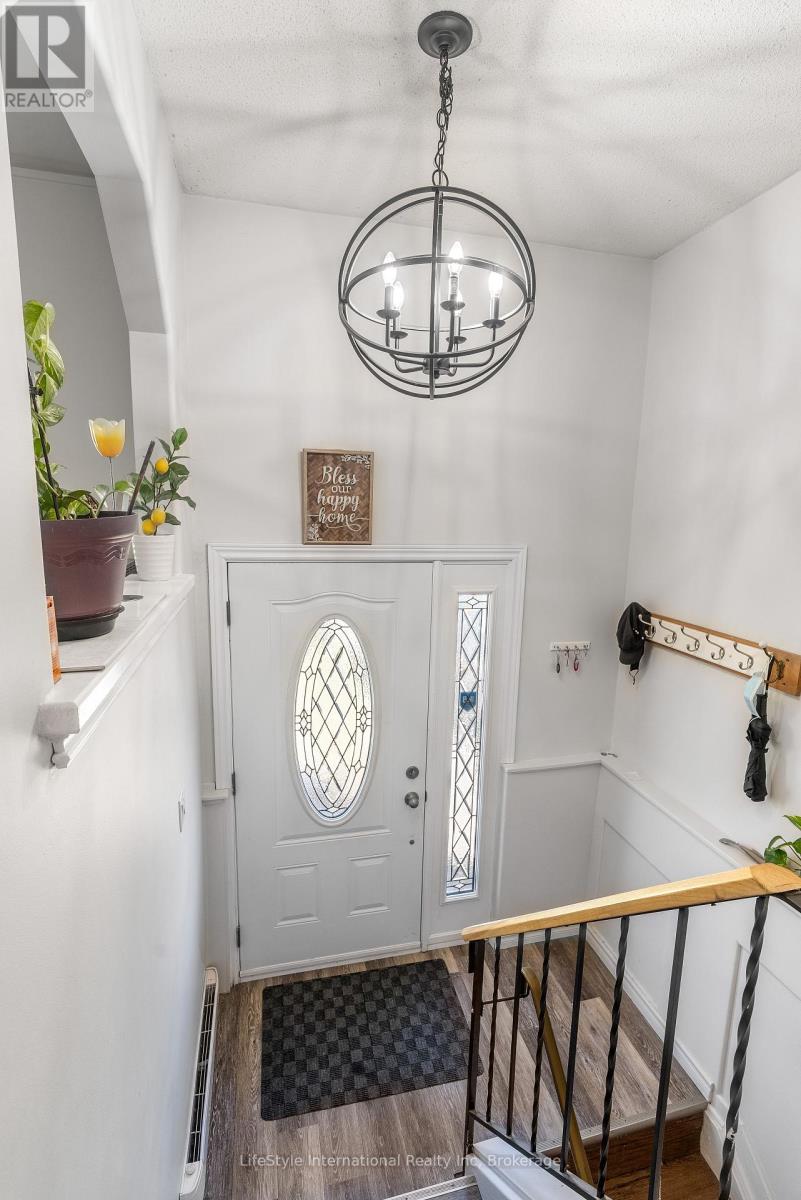 9 Hampton Street, Brantford, Ontario N3S7J2 - Photo 2