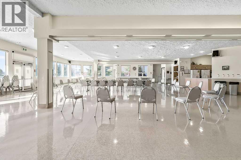 Single Family House for Sale in  Hawksbrow Point NW Hawkwood Calgary 