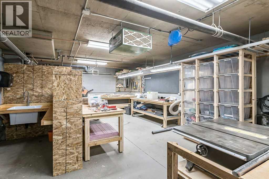 Single Family House for Sale in  Hawksbrow Point NW Hawkwood Calgary 