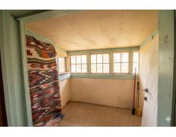Pantry - 2391 Lougheed Highway, Mt Woodside, Agassiz, BC V0M1A1 Photo 6