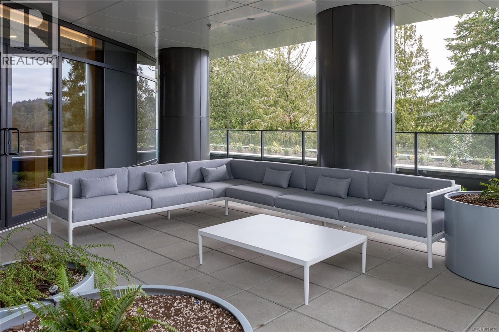 #803 2000 HANNINGTON RD - 34