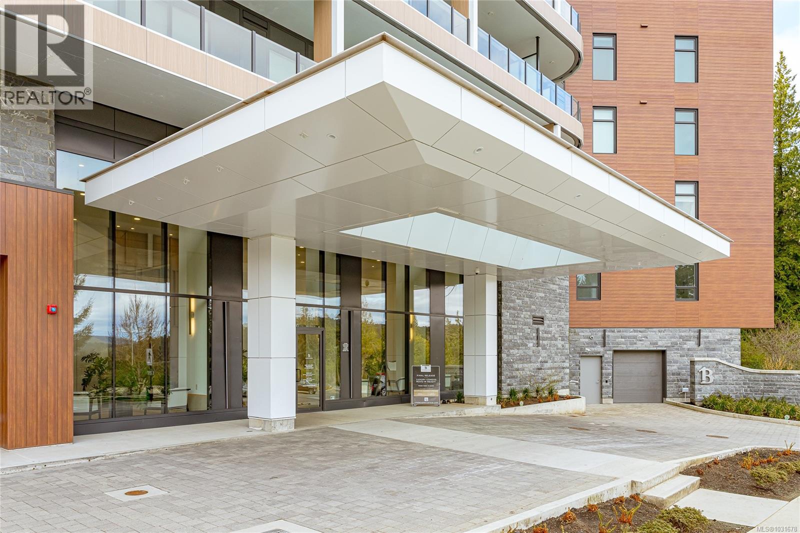 #803 2000 HANNINGTON RD - 7