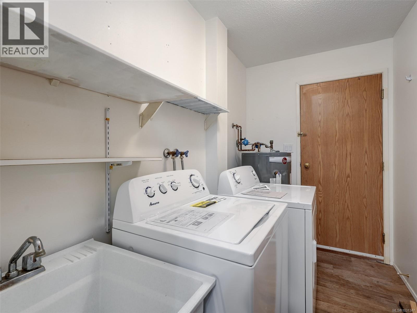  1825 Fairfield Road, Victoria