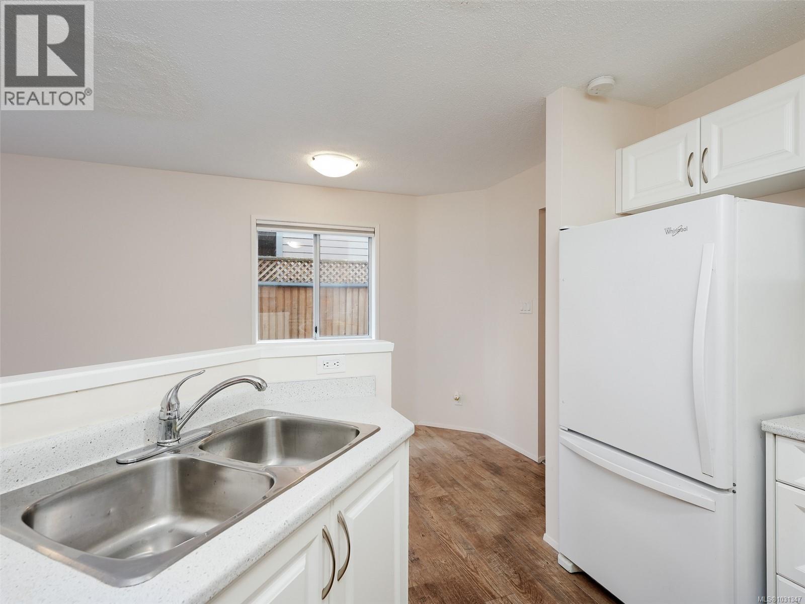  1825 Fairfield Road, Victoria