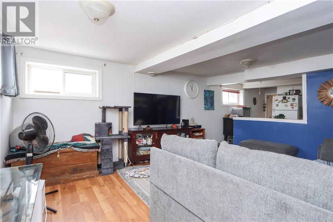 191 DELL STREET - 16