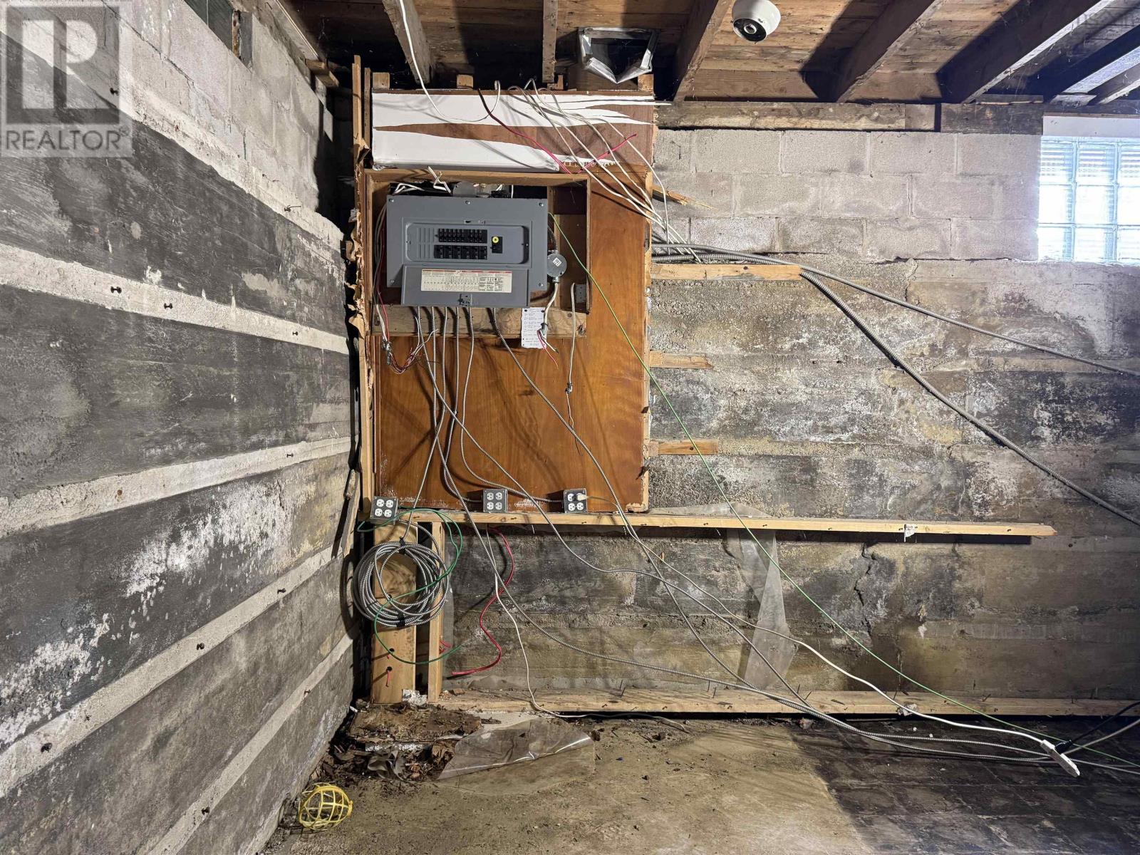 Property 23 of 30 of 5 Kirk Road