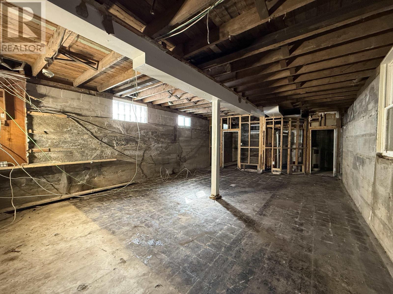 Property 22 of 30 of 5 Kirk Road