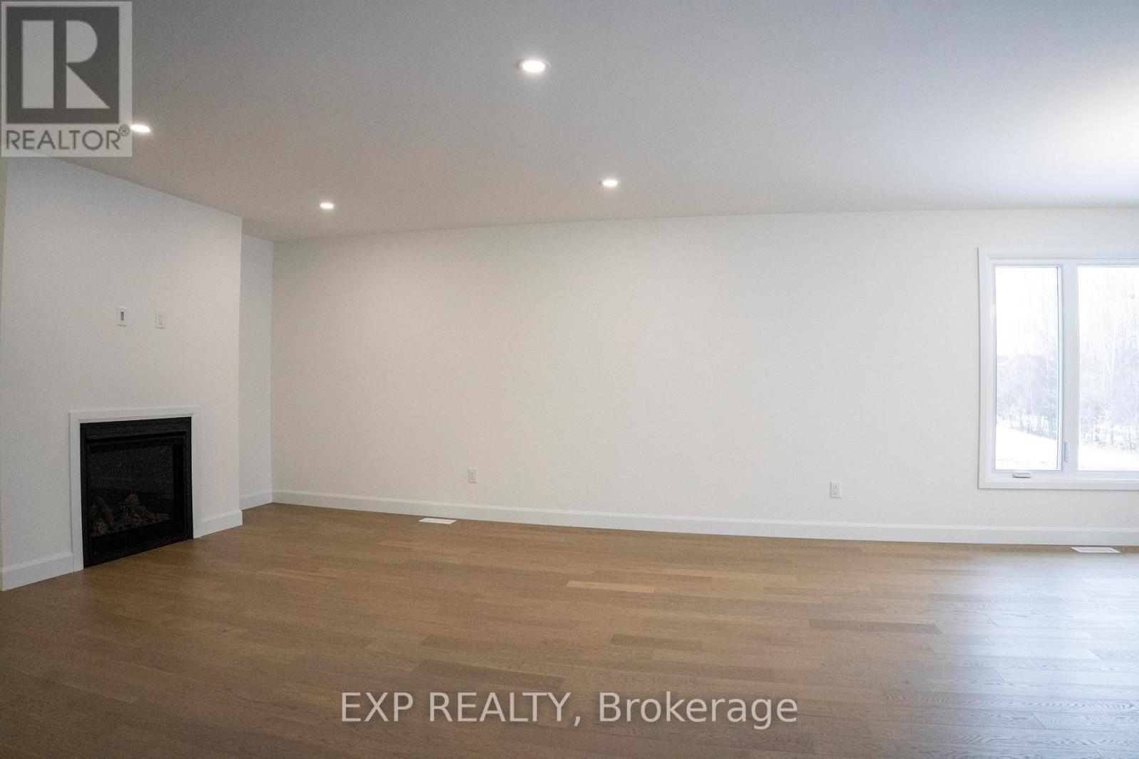 144 GIROUX STREET - 21