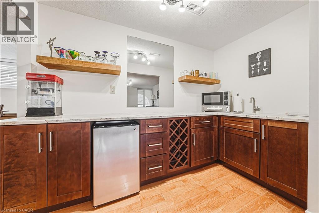 24 HILDEGARD Drive - 10