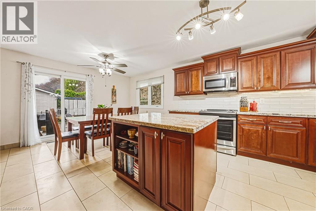 24 HILDEGARD Drive - 16
