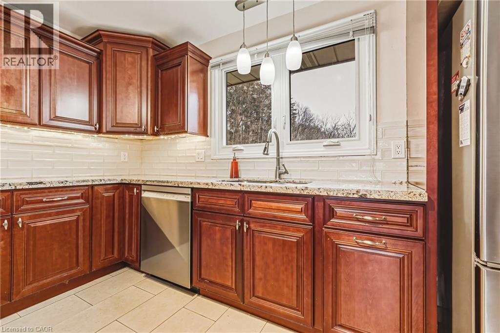 24 HILDEGARD Drive - 18