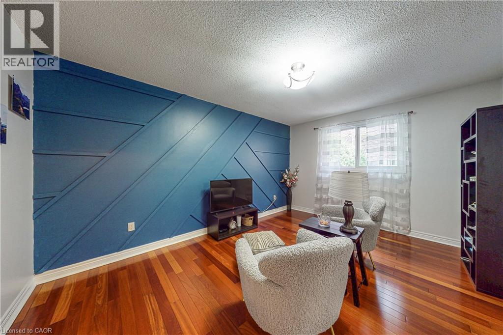 24 HILDEGARD Drive - 29