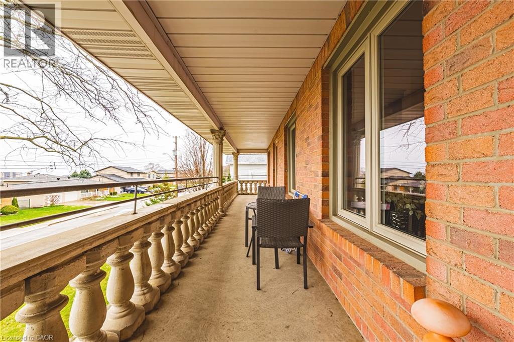 24 HILDEGARD Drive - 39
