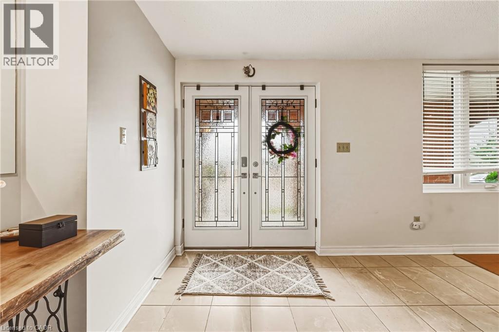 24 HILDEGARD Drive - 4