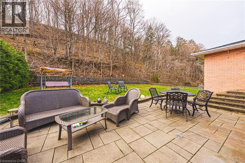 24 HILDEGARD Drive - 44