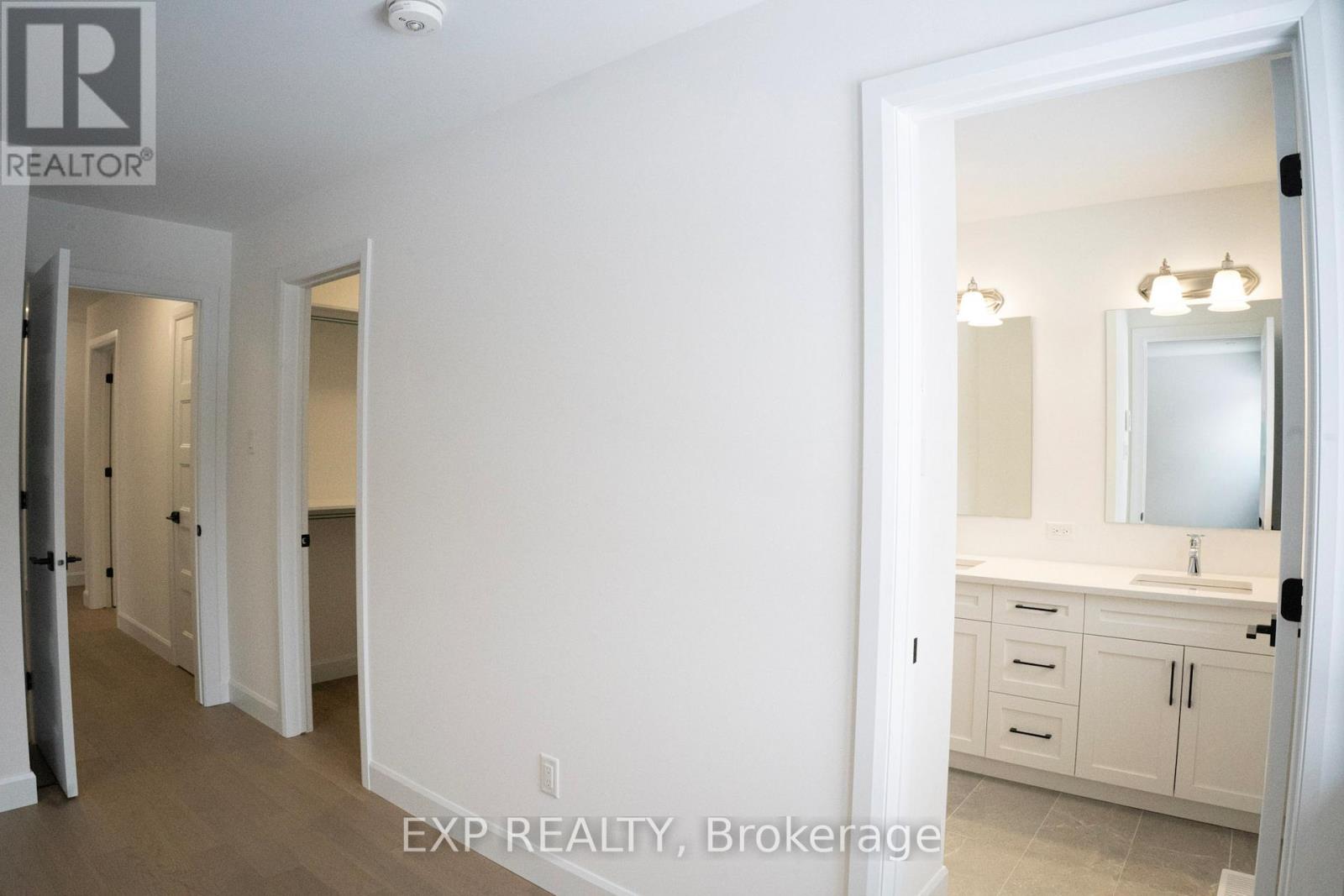 144 GIROUX STREET - 31