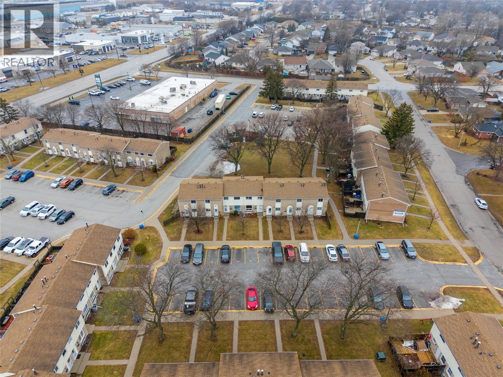 27 TURNER DRIVE Unit# 32 — photo 31