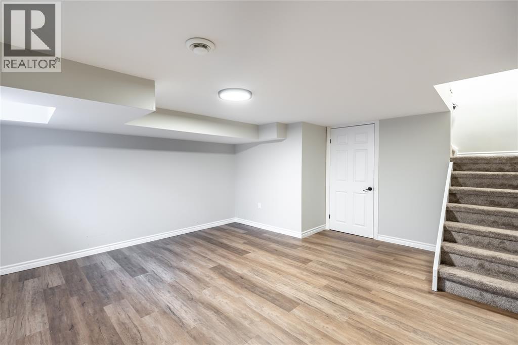 27 TURNER DRIVE Unit# 32, Sarnia, Ontario, N7S4R9 — Photo 21
