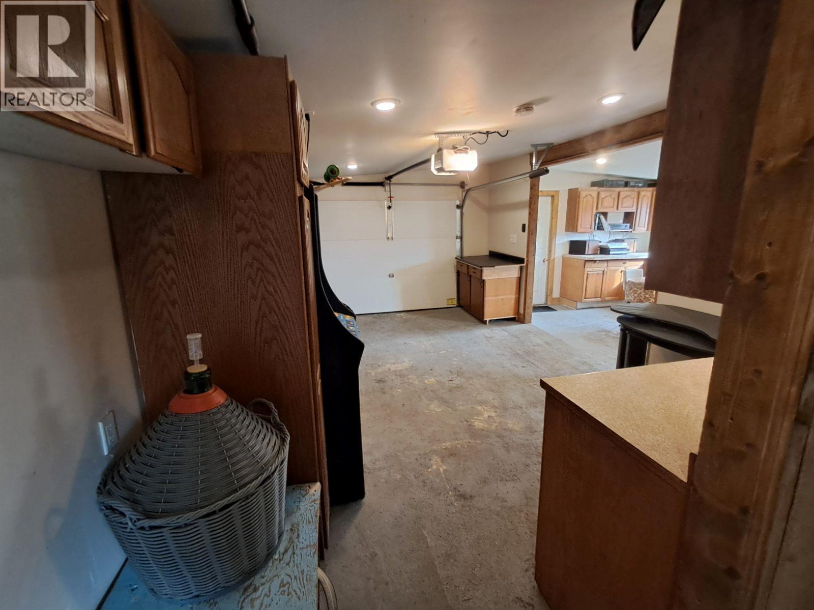 5403 SNOWBRUSH Street, Oliver