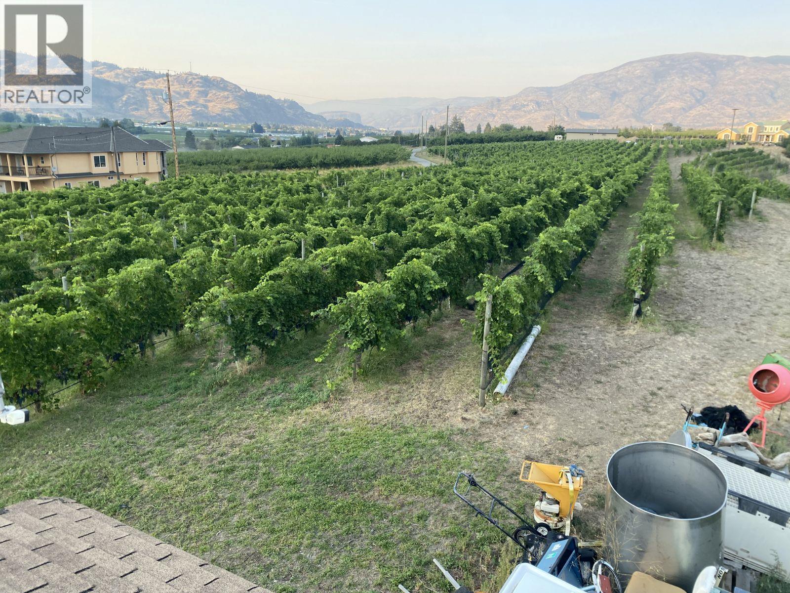 5403 SNOWBRUSH Street, Oliver