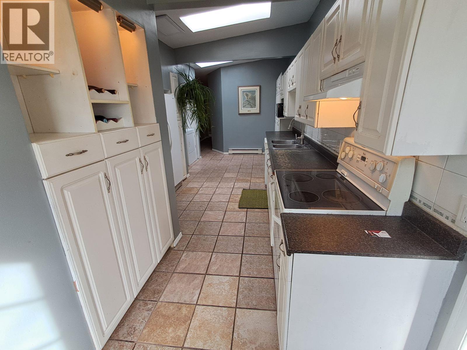 5403 SNOWBRUSH Street, Oliver