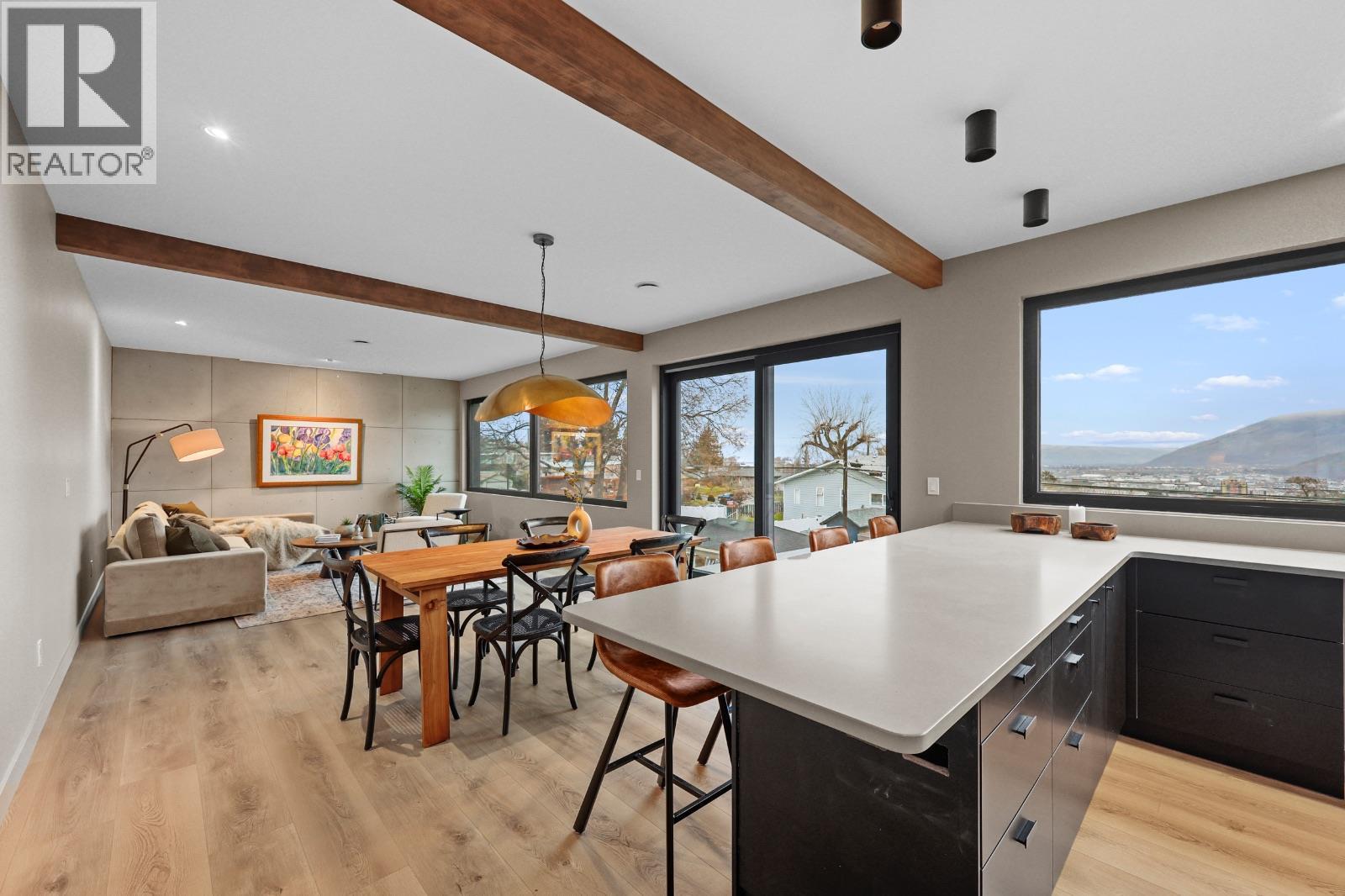 614 COWAN STREET - 5