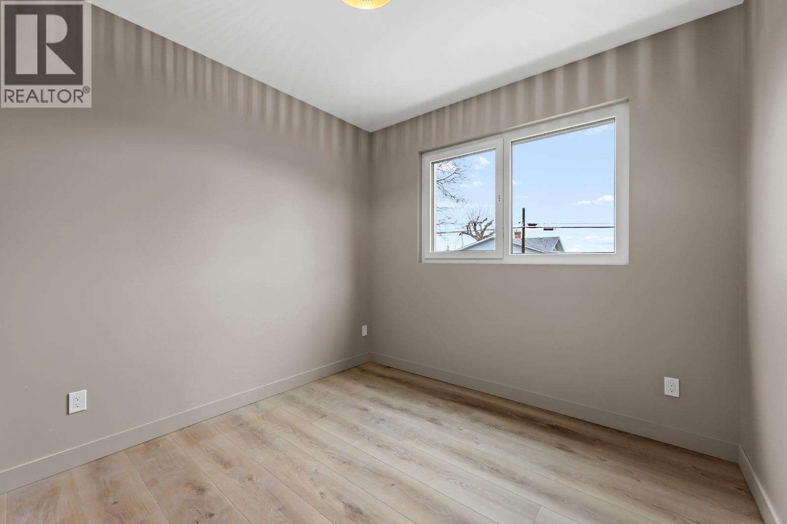 614 COWAN STREET - 45