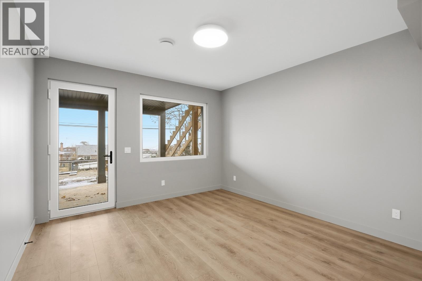 614 COWAN STREET - 37