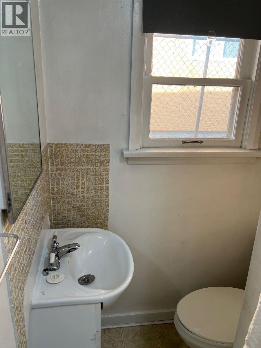 7208 89TH Street - 23