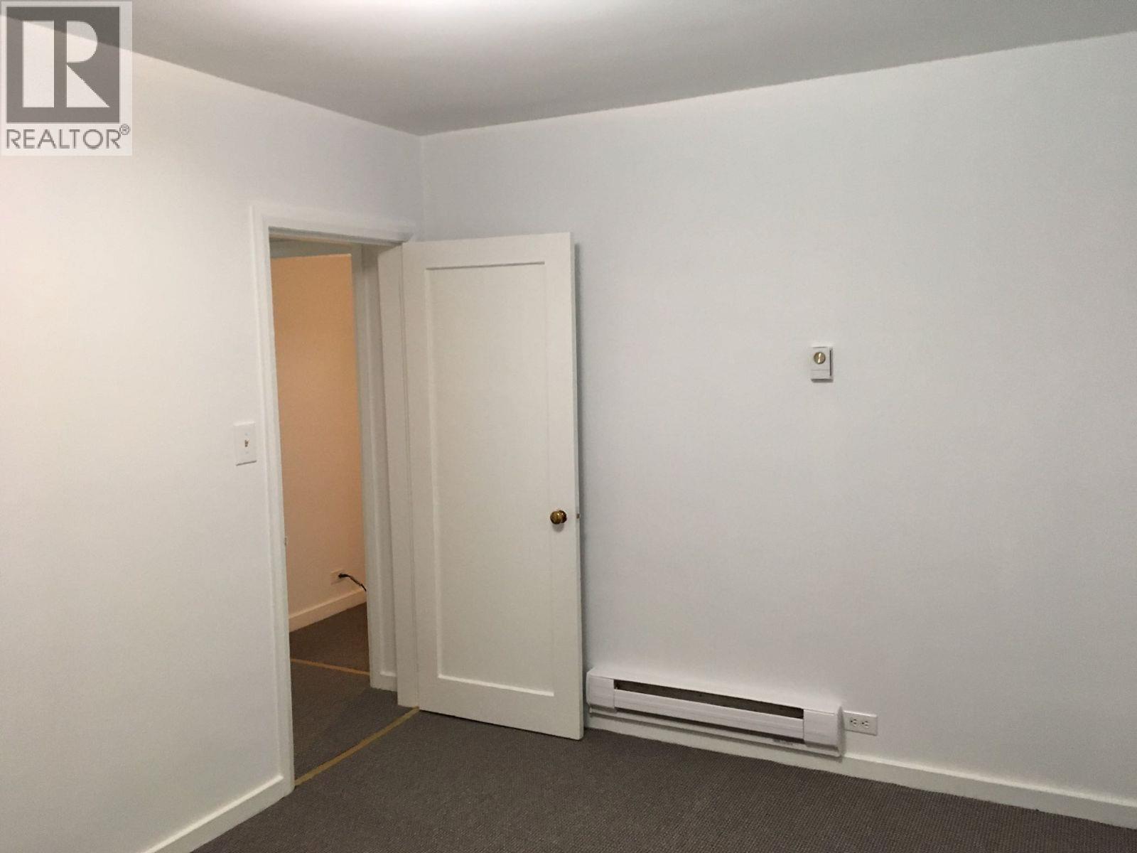 7208 89TH Street - 40