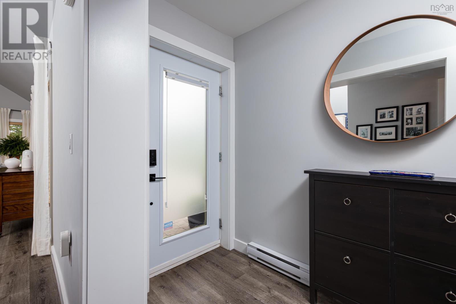 Property 17 of 29 of 14 Monarch Terrace