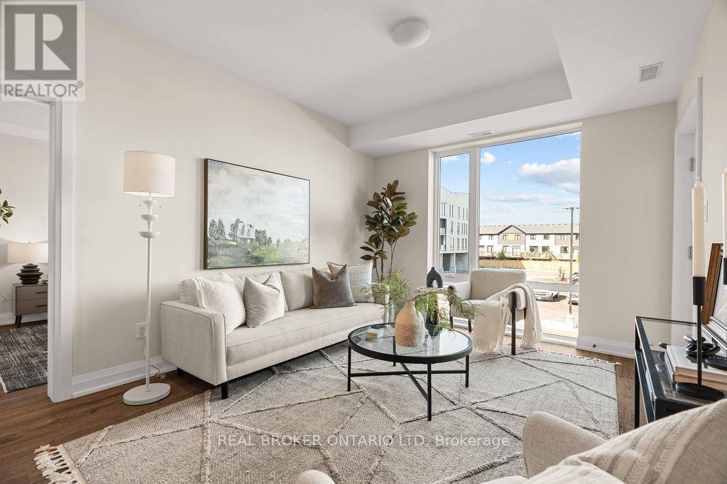 331 - 865 KLEINBURG DRIVE Property Photo