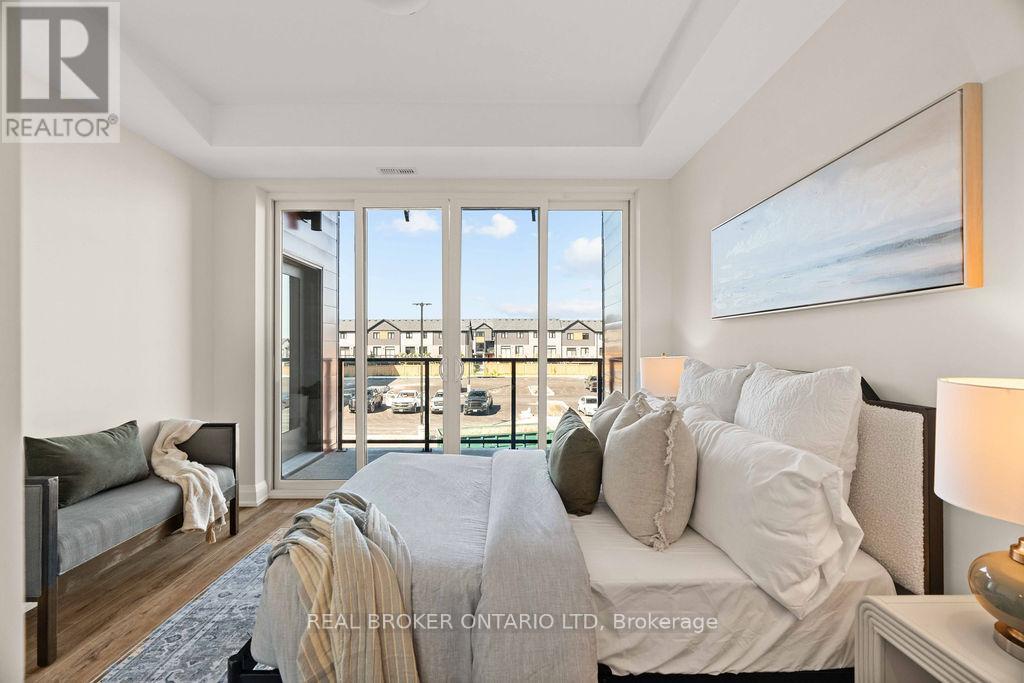 331 - 865 KLEINBURG DRIVE Property Photo