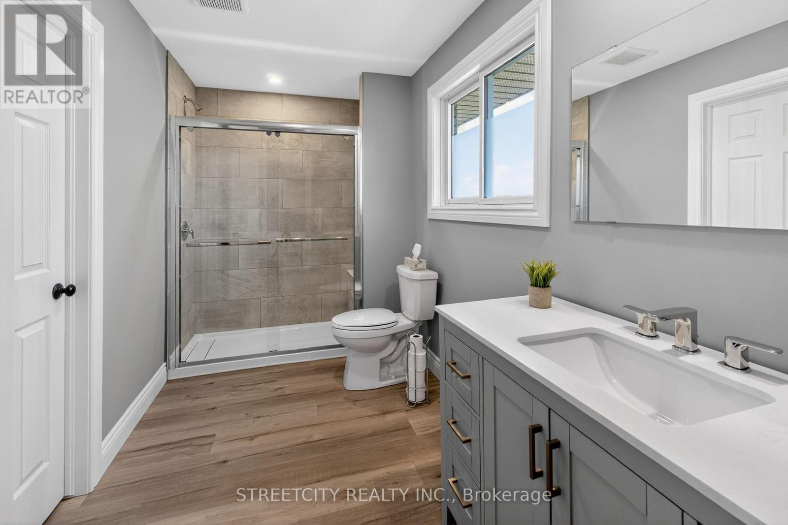 3 BRINKMAN COURT Property Photo