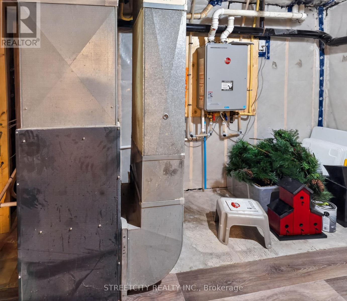 3 BRINKMAN COURT Property Photo