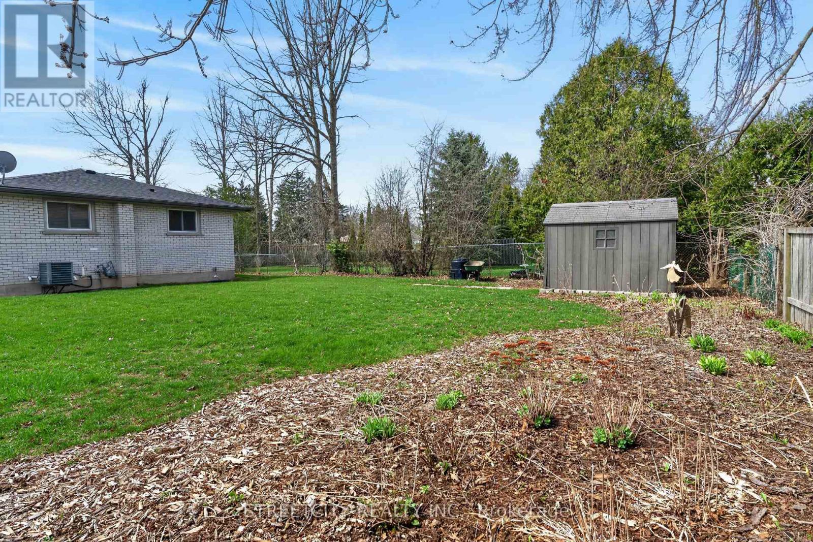 3 BRINKMAN COURT Property Photo